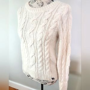 ABERCROMBIE & FITCH Long Sleeves white wool Size M
